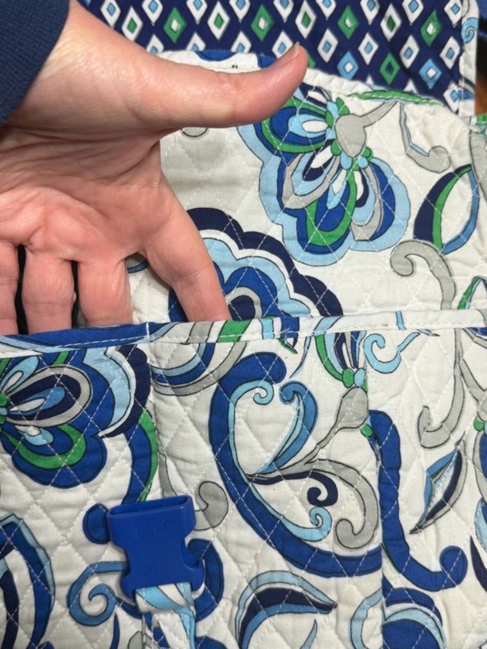 Vera Bradley Mediterranean Messenger Bag /Large Purse Laptop Blue White Floral - Picture 8 of 16